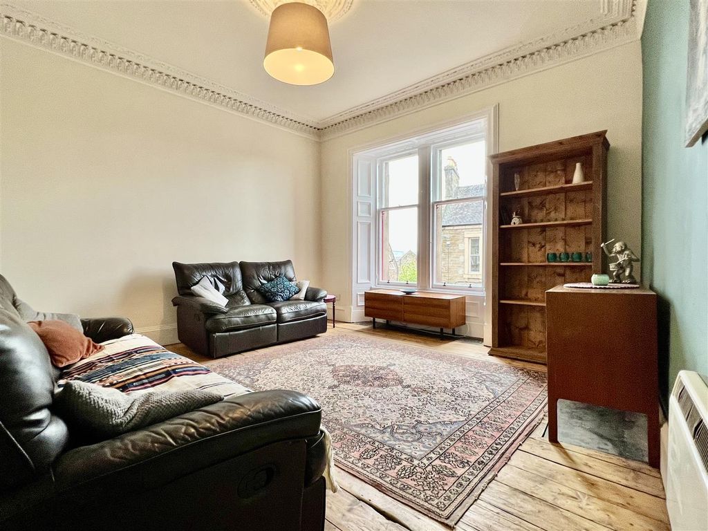 3 bed flat for sale in Perth Road, Dundee DD1, £169,950