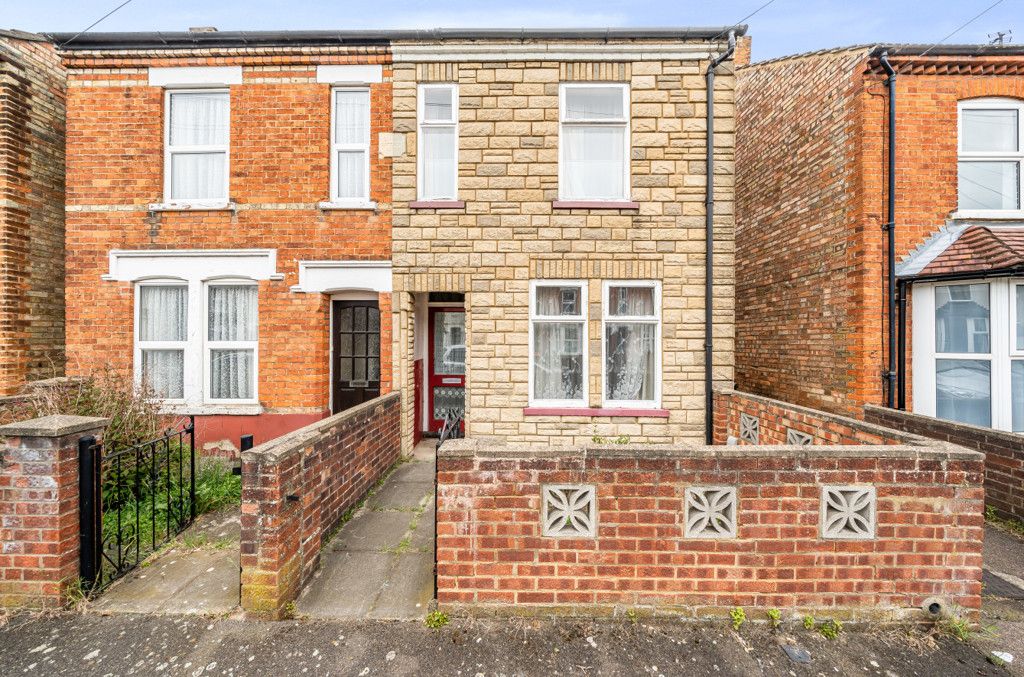3 bed semi-detached house for sale in Littledale Street, Kempston, Bedford MK42, £190,000