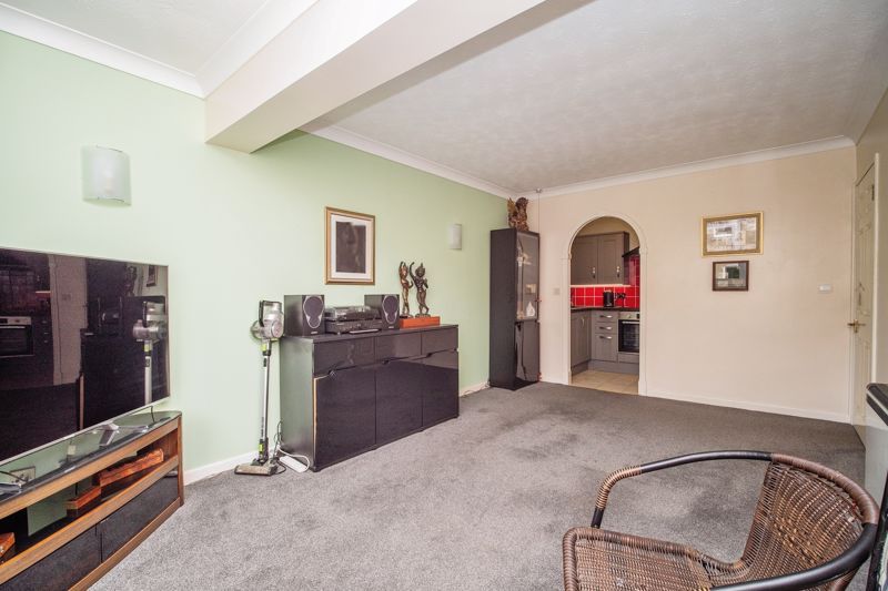 1 bed flat for sale in Swanbridge Court, Dorchester DT1, £105,000