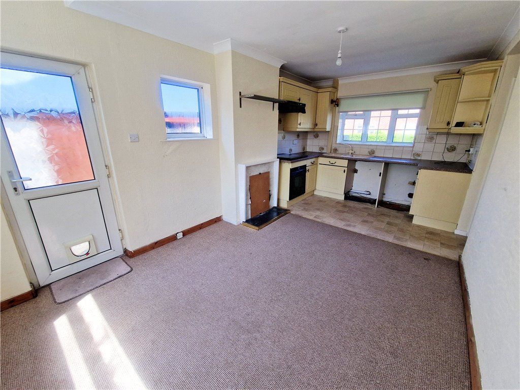 3 bed semi-detached house for sale in Depedale Avenue, Borrowash, Derby DE72, £180,000