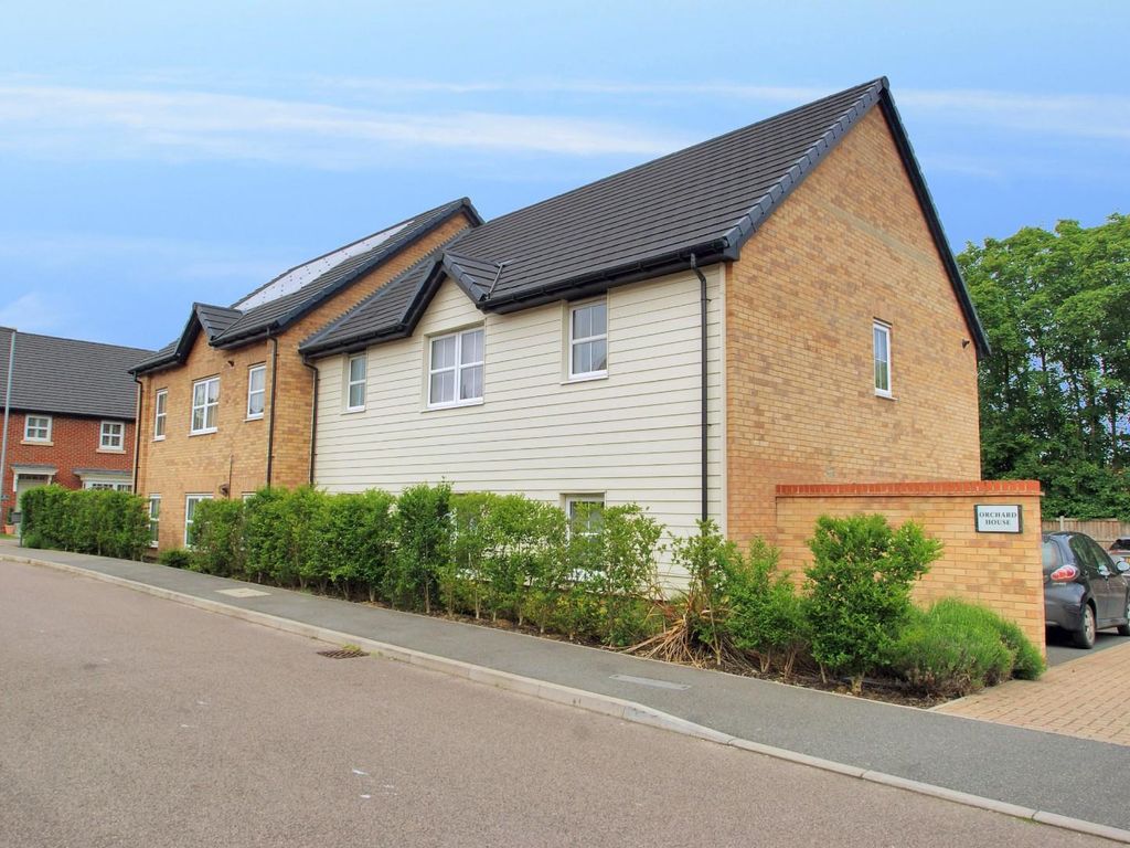 2 bed flat for sale in Golds Nurseries Business Park, Jenkins Drive, Elsenham, Bishop