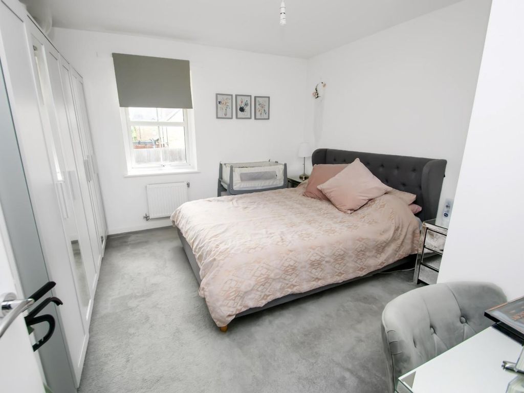 2 bed flat for sale in Golds Nurseries Business Park, Jenkins Drive, Elsenham, Bishop's Stortford CM22, £137,500