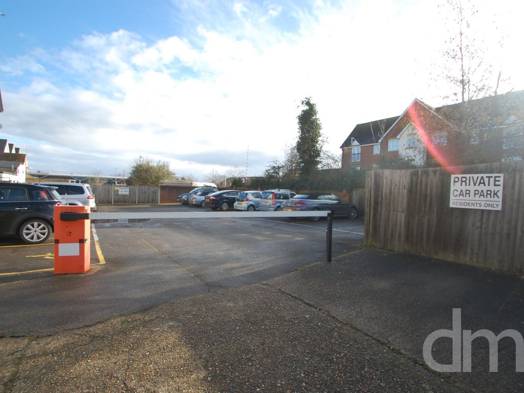 1 bed flat for sale in Mynott Court, Church Road, Tiptree, Colchester, Essex CO5, £139,500