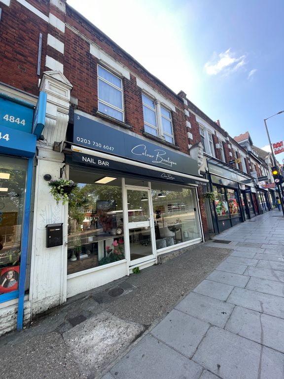 Retail premises for sale in High Street, Barnet EN5, £795,000