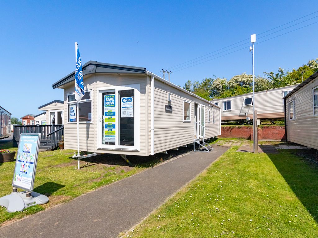 2 bed mobile/park home for sale in Turnberry Holiday Park, Girvan, Ayrshire KA26, £55,000