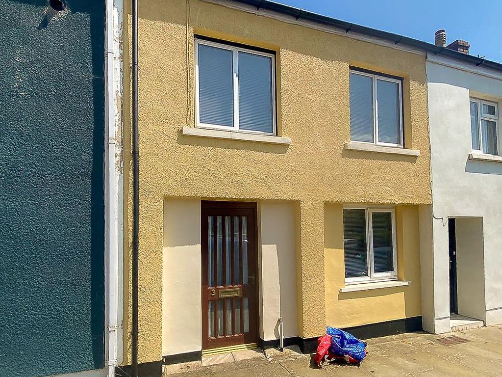3 bed terraced house for sale in Bush Row, Haverfordwest SA61, £100,000