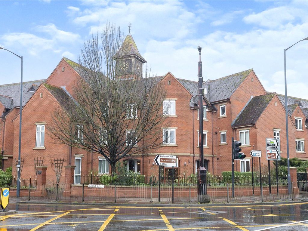 2 bed flat for sale in Alcester Road, Stratford-Upon-Avon, Warwickshire CV37, £132,500