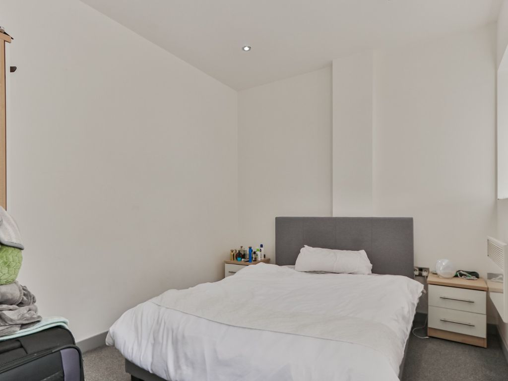 1 bed flat for sale in Tivoli House, South Street, Hull HU1, £75,000