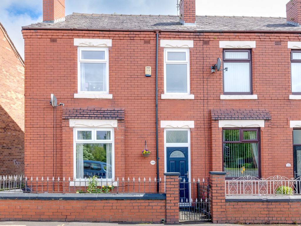 3 bed end terrace house for sale in Warrington Road, Wigan WN3, £140,000