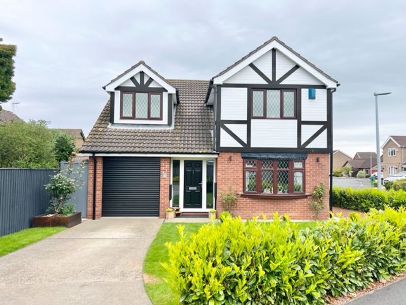 4 bed detached house for sale in Wray Close, Waltham, Grimsby DN37, £295,000