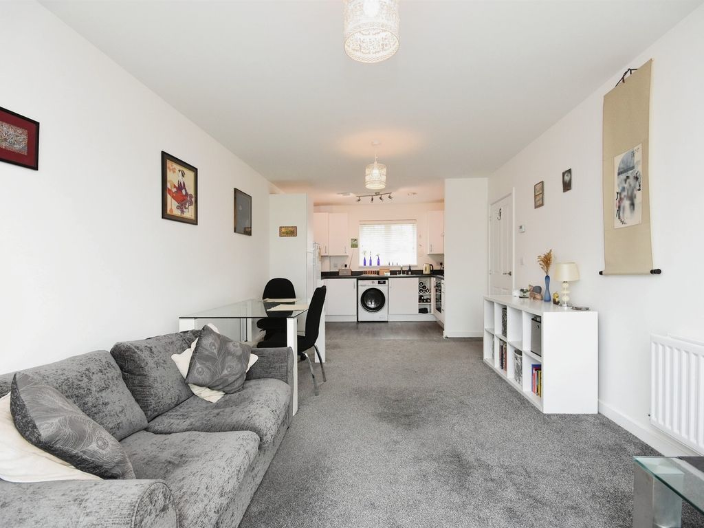 1 bed flat for sale in Joslin Avenue, Witham CM8, £120,000
