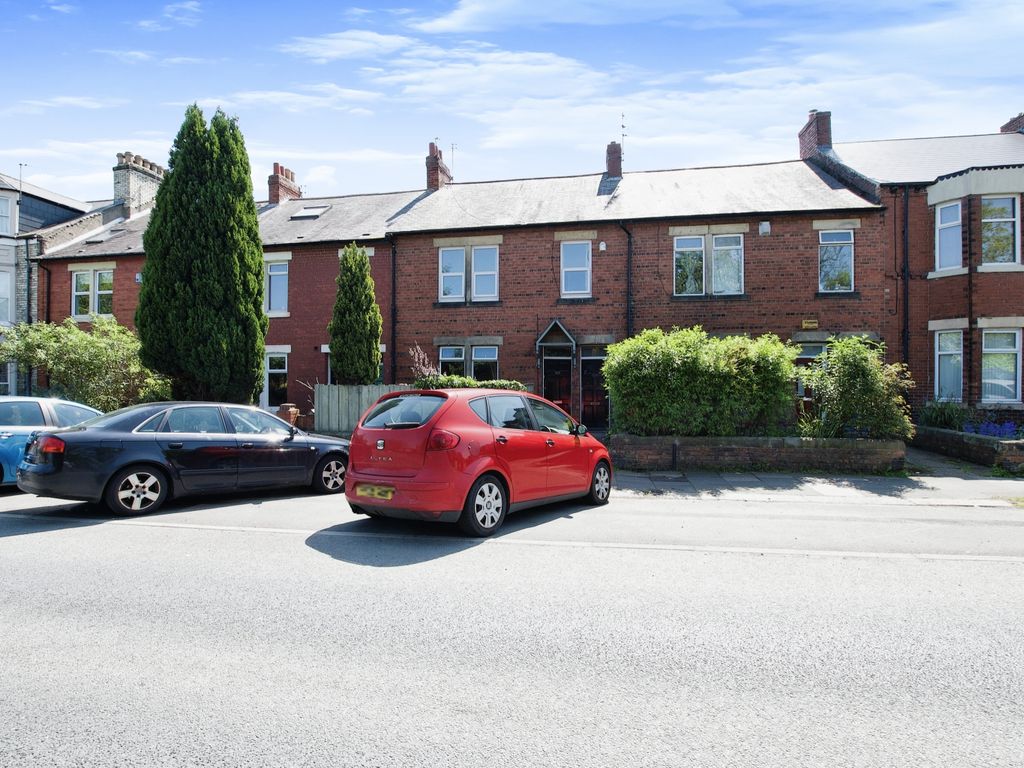 2 bed flat for sale in Salters Road, Newcastle Upon Tyne, Tyne And Wear NE3, £145,000