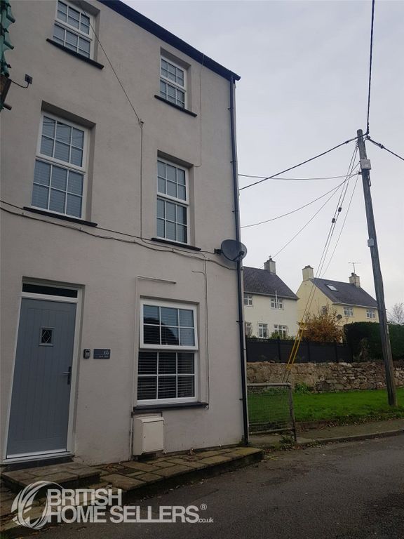 3 bed town house for sale in New Street, Beaumaris, Isle Of Anglesey LL58, £325,000