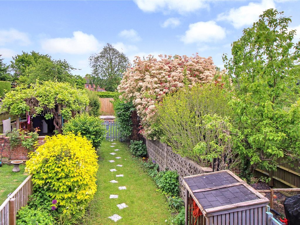 2 bed terraced house for sale in Crowood Lane, Ramsbury, Marlborough, Wiltshire SN8, £280,000