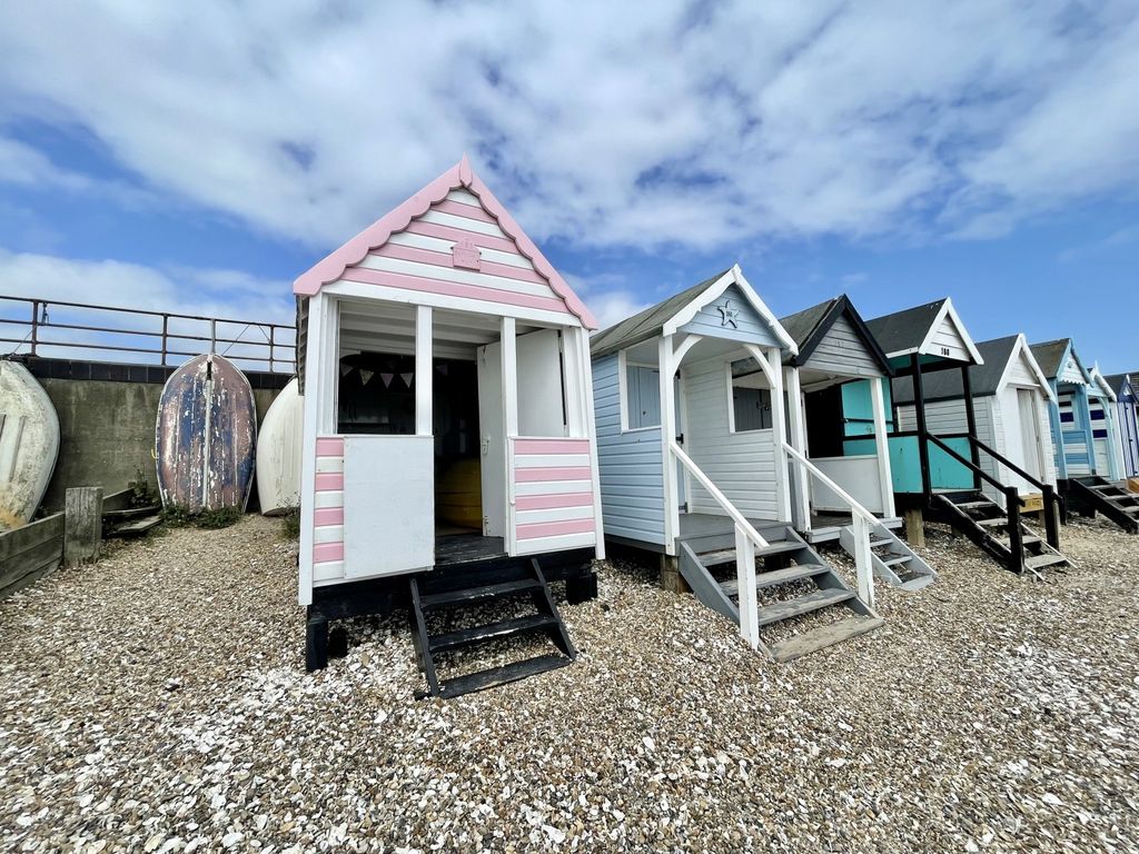 Detached house for sale in Beach Hut 185, Thorpe Bay, Essex SS1, £100,000