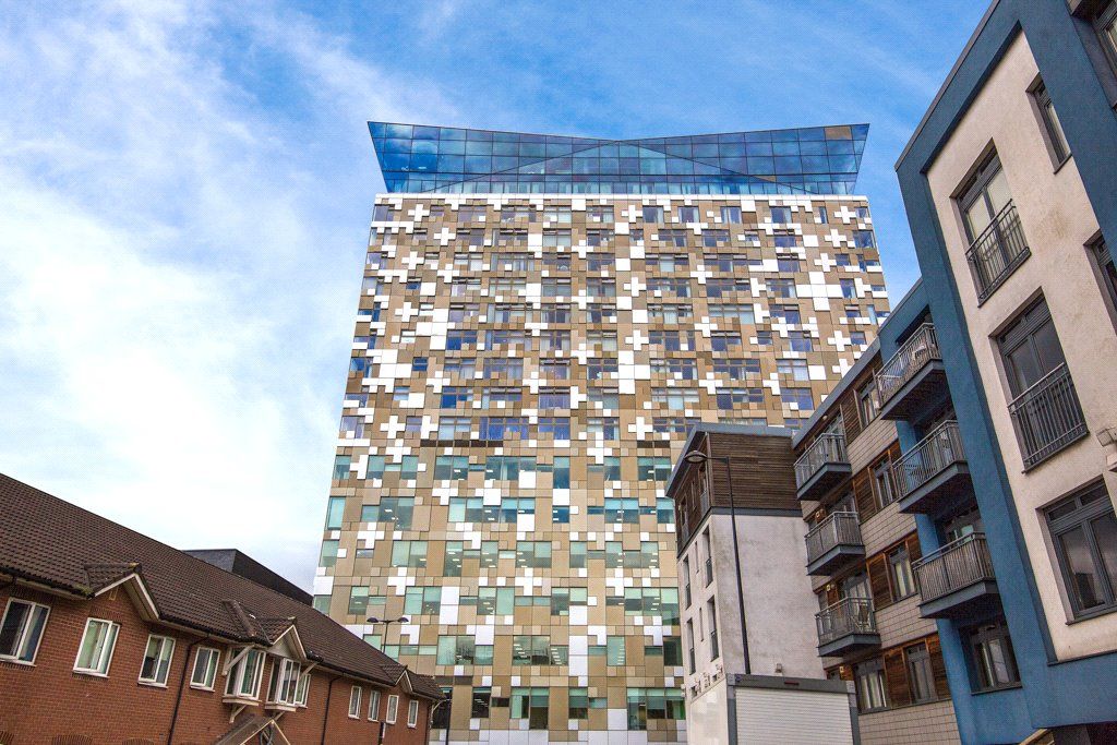 1 bed flat for sale in The Cube East, 200 Wharfside Street, Birmingham B1, £180,000