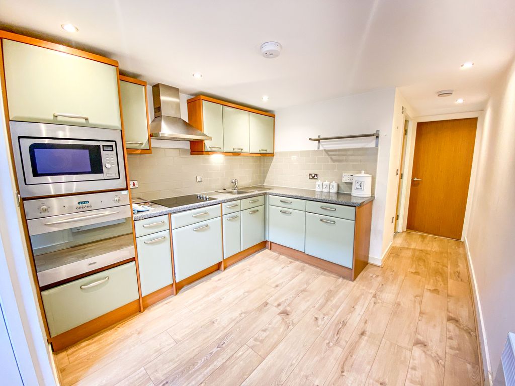 1 bed flat for sale in The Sorting House, Newton Street, Manchester M1, £200,000