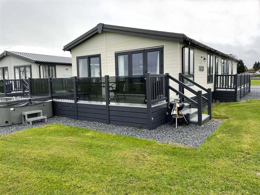 3 bed lodge for sale in Saltire Lodge, Stewarts Resort, St Andrews KY16, £239,000