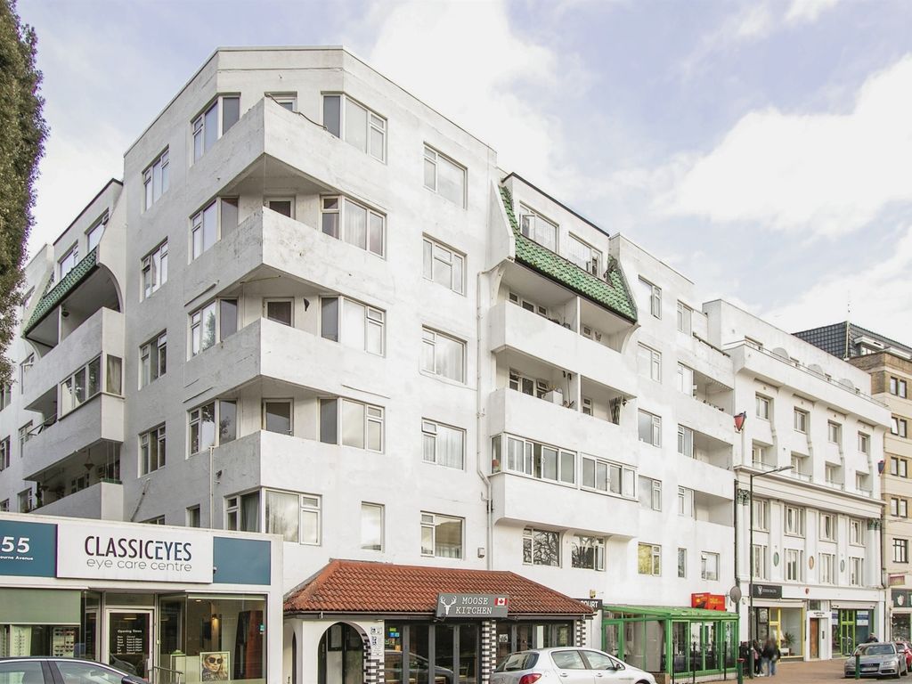 1 bed flat for sale in Bourne Avenue, Bournemouth BH2, £70,000