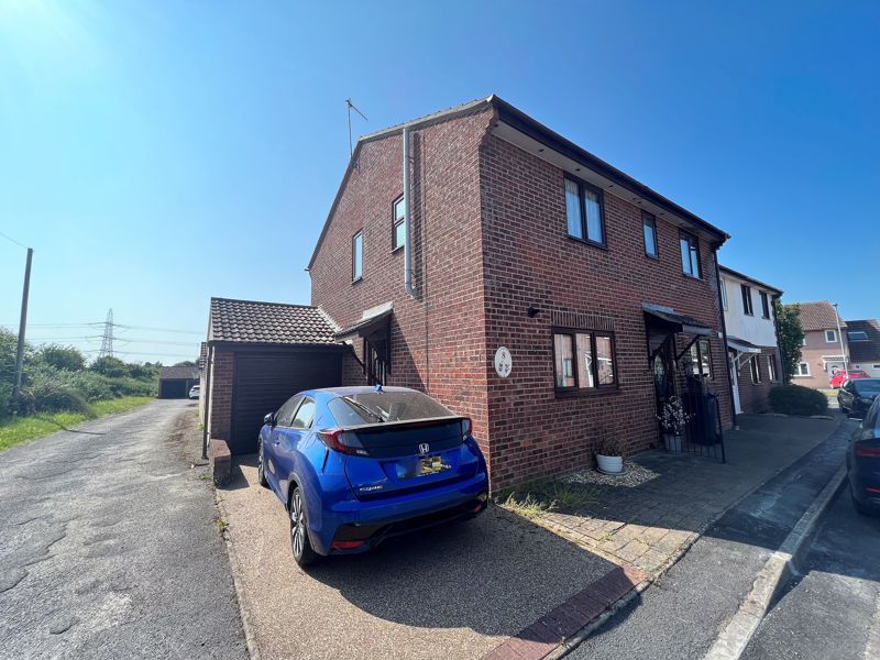 2 bed terraced house for sale in Robin Close, Broadwey, Weymouth DT3, £240,000