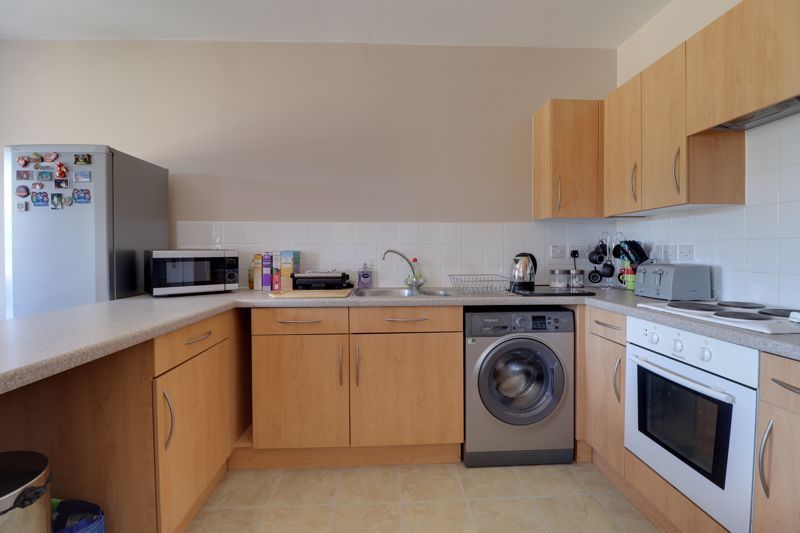 2 bed flat for sale in Bamford House, Hollins Drive, Stafford ST16, £68,000