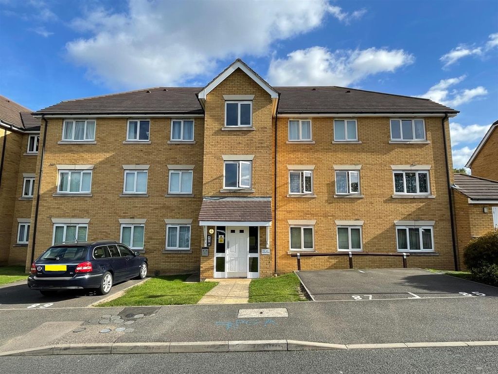 2 bed flat for sale in Fellowes Road, Fletton, Peterborough PE2, £125,000