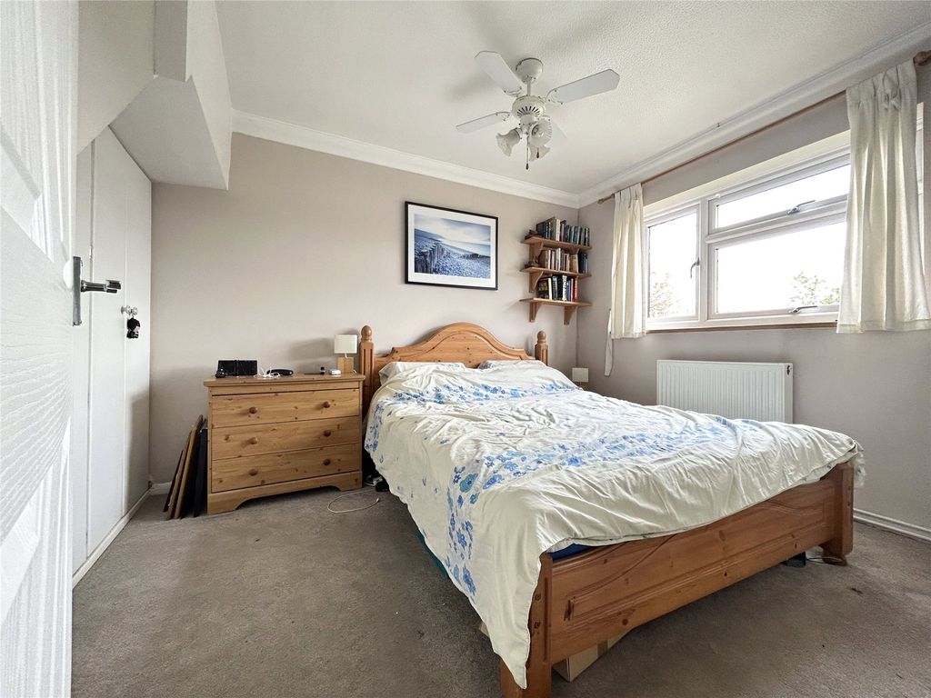 1 bed terraced house for sale in Fleetham Gardens, Lower Earley, Reading, Berkshire RG6, £230,000