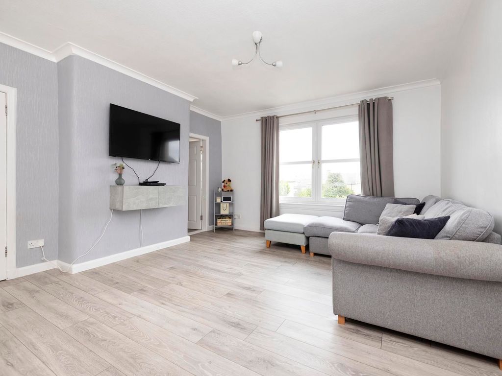 2 bed flat for sale in 50 Cranston Street, Penicuik EH26, £150,000