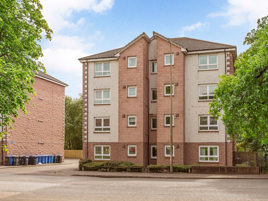 2 bed flat for sale in Marjory Court, Bathgate EH48, £100,000