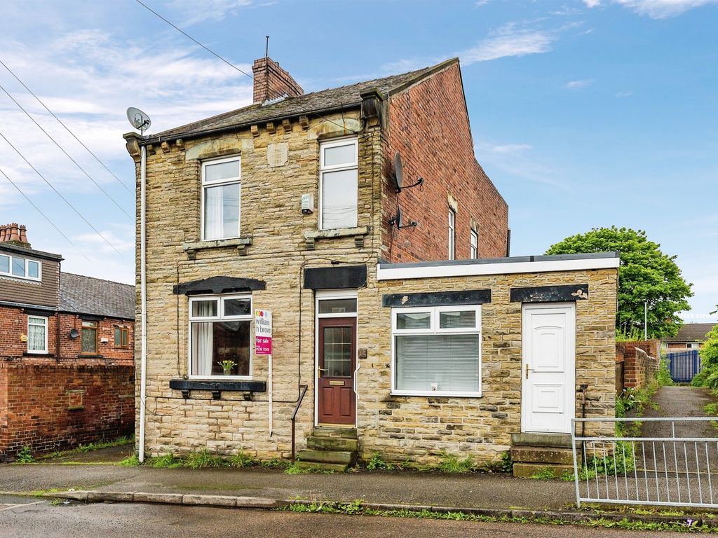3 bed detached house for sale in Day Street, Barnsley S70, £120,000
