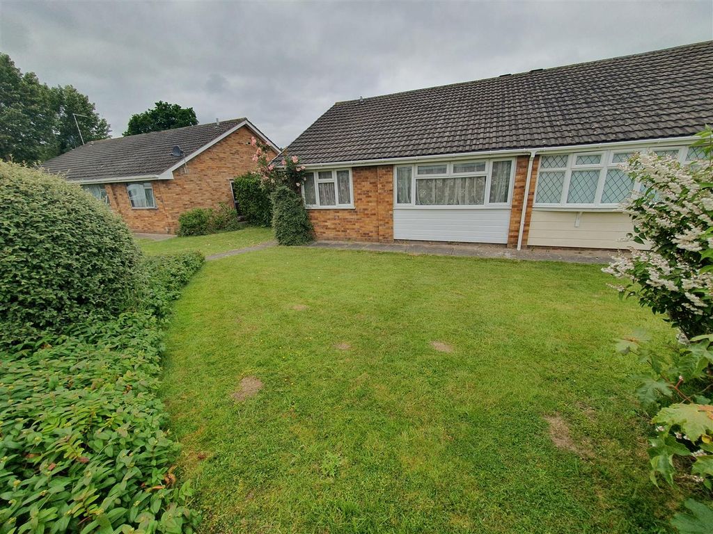2 bed semi-detached bungalow for sale in Nene Close, Ernesford Grange, Coventry CV3, £199,950