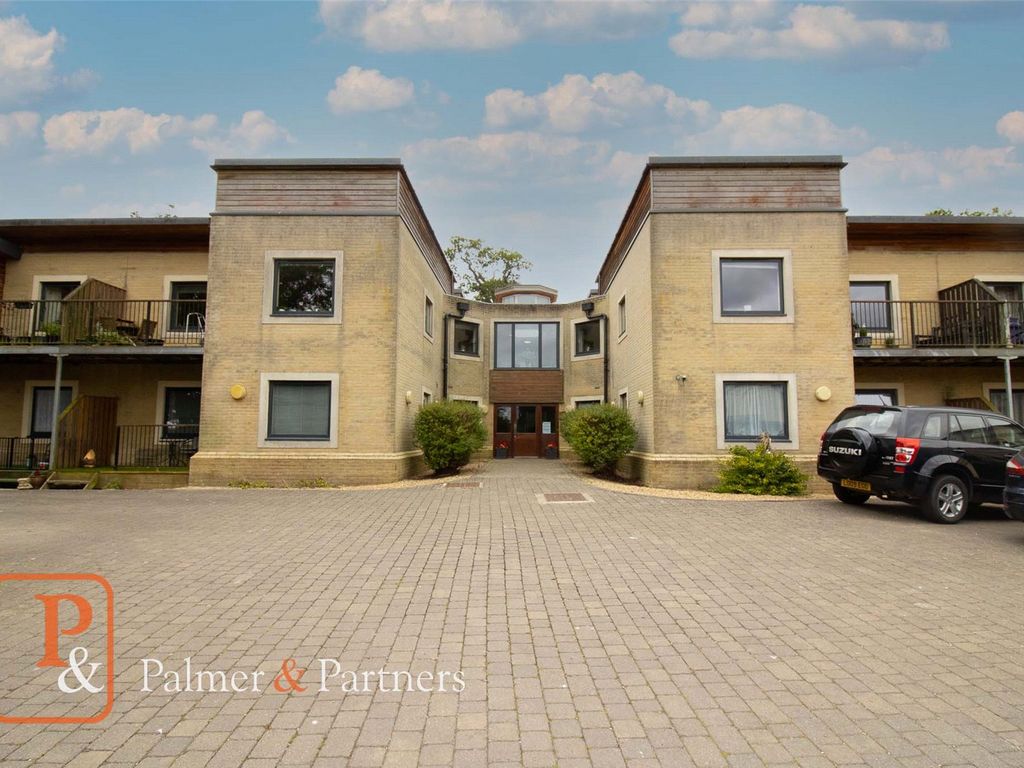 1 bed flat for sale in Layer Road, Abberton, Colchester, Essex CO5, £130,000