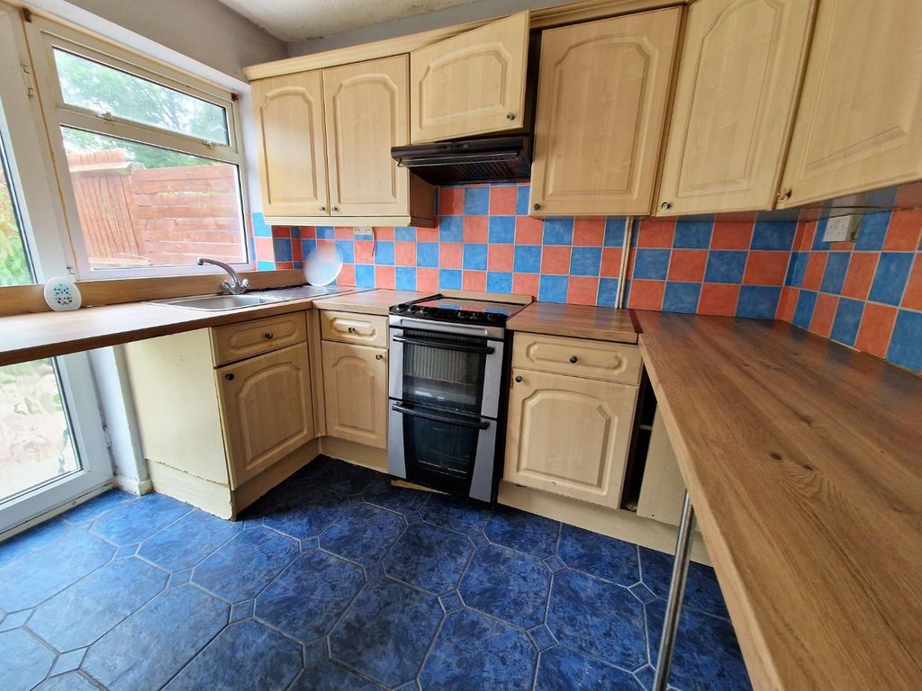 Property for sale in Taliesin Close, Pencoed, Bridgend CF35, £160,000