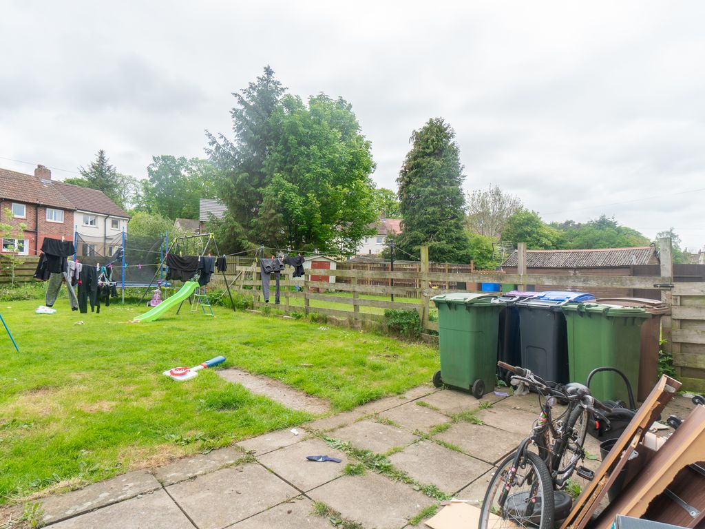 3 bed terraced house for sale in Caledonia Road, Ayr KA7, £112,000