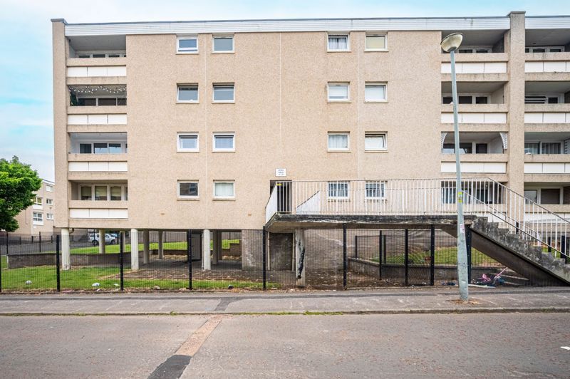 3 bed flat for sale in Keirs Walk, Cambuslang, Glasgow G72, £69,995
