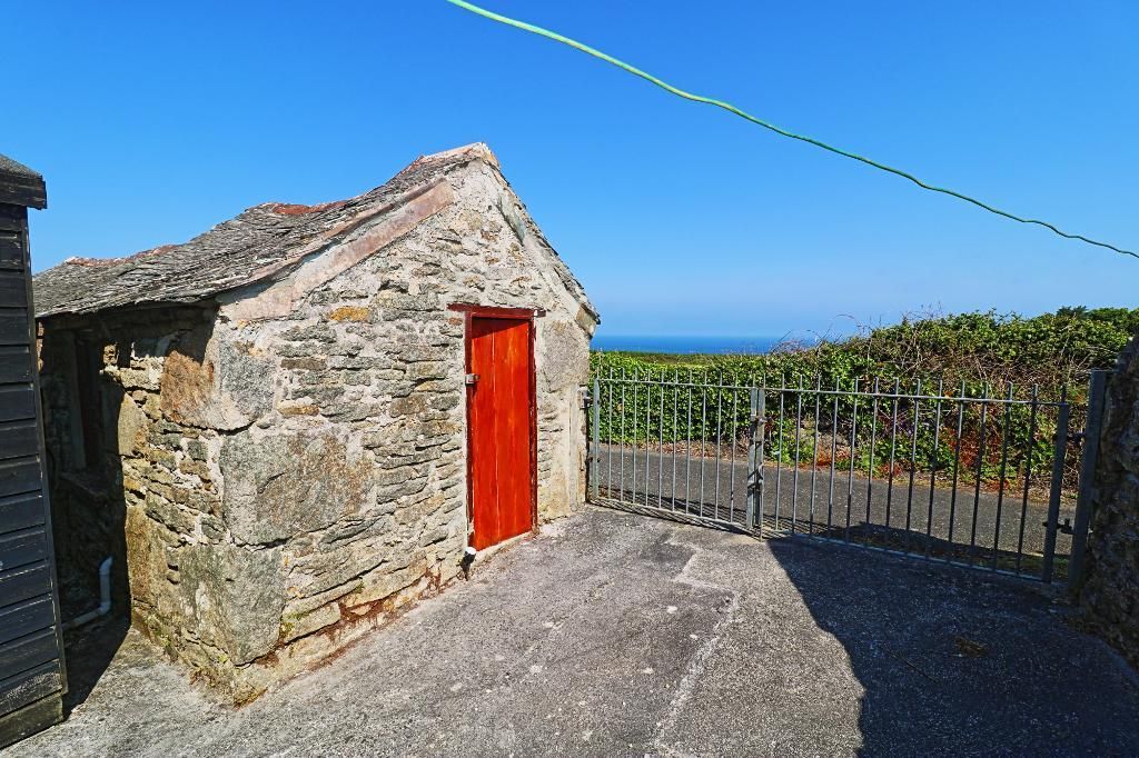 3 bed cottage for sale in Boscaswell Terrace, Pendeen, Cornwall TR19, £250,000