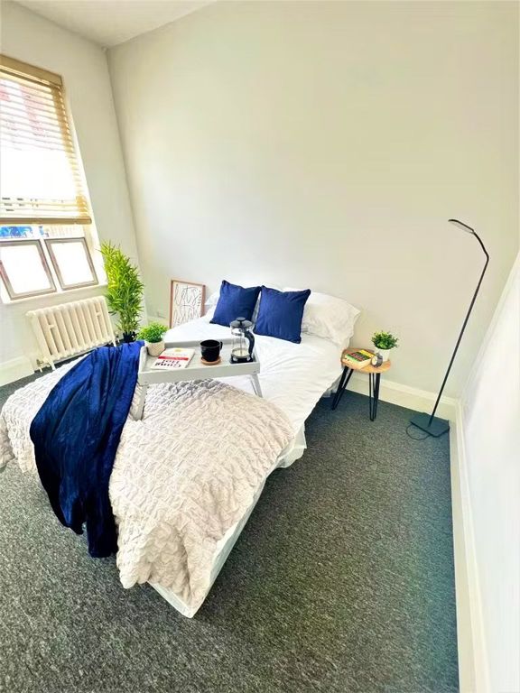 1 bed flat for sale in Prebend Street, Leicester LE2, £65,000