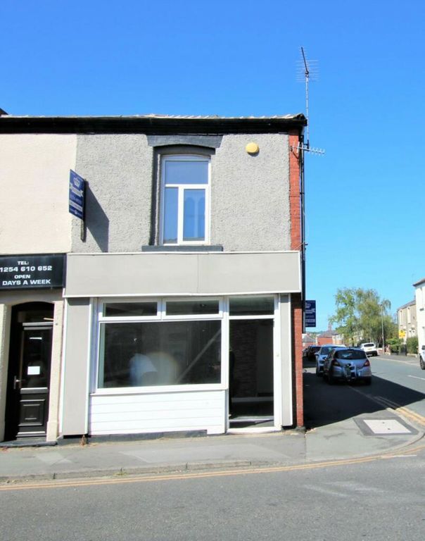 Retail premises for sale in Moorgate Street, Blackburn BB2, £115,000