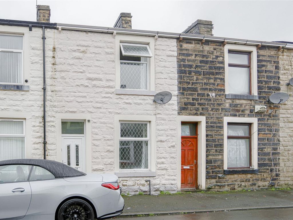 2 bed terraced house for sale in Pine Street, Nelson BB9, £70,000