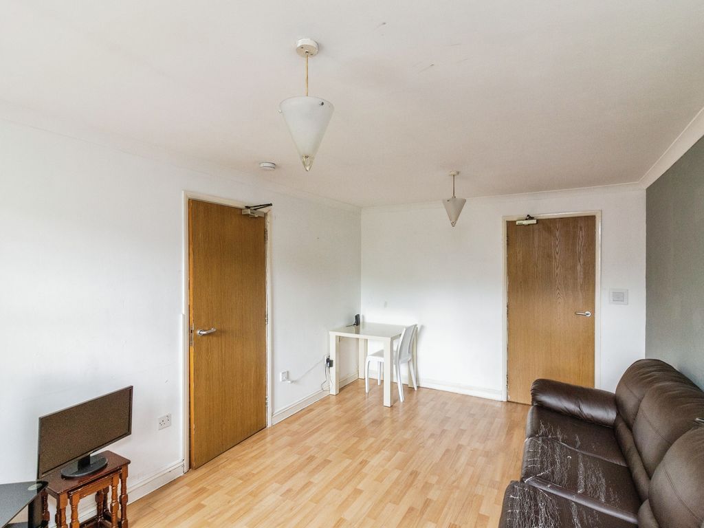 1 bed flat for sale in Sicey Avenue, Sheffield, South Yorkshire S5, £60,000