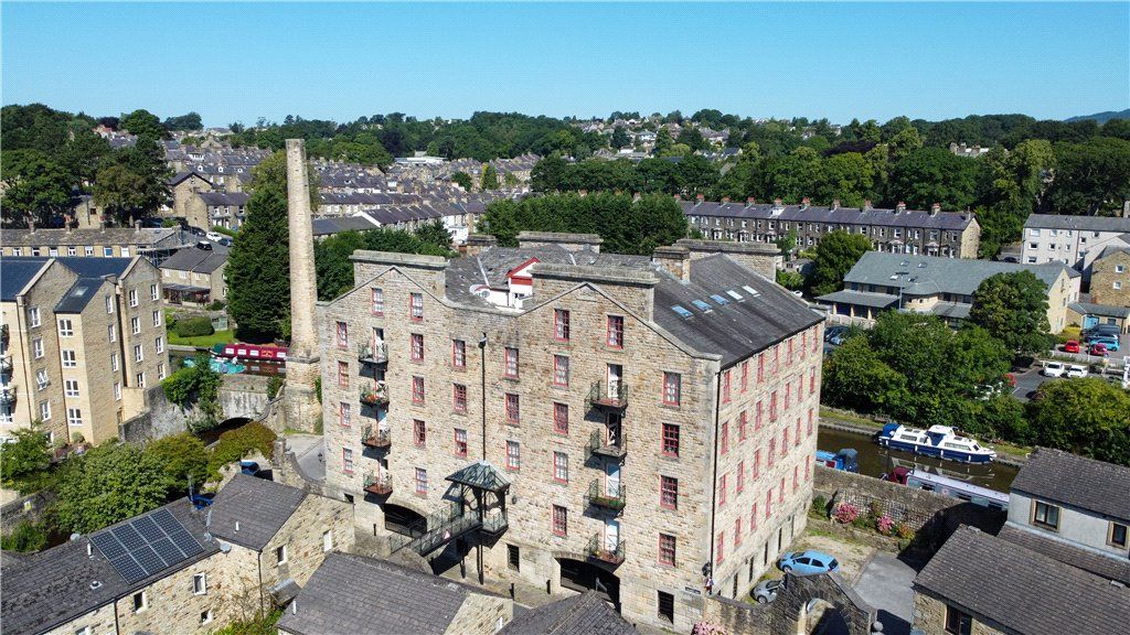 1 bed flat for sale in Belmont Wharf, Skipton, North Yorkshire BD23, £165,000