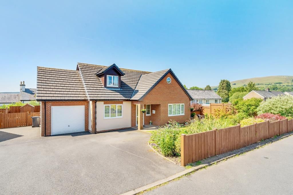 3 bed detached house for sale in Sunny Bank, Llanwrtyd Wells LD5, £290,000