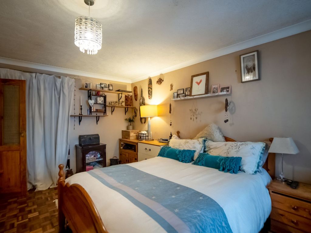 2 bed maisonette for sale in Heol-Y-Parc, Pentyrch CF15, £250,000