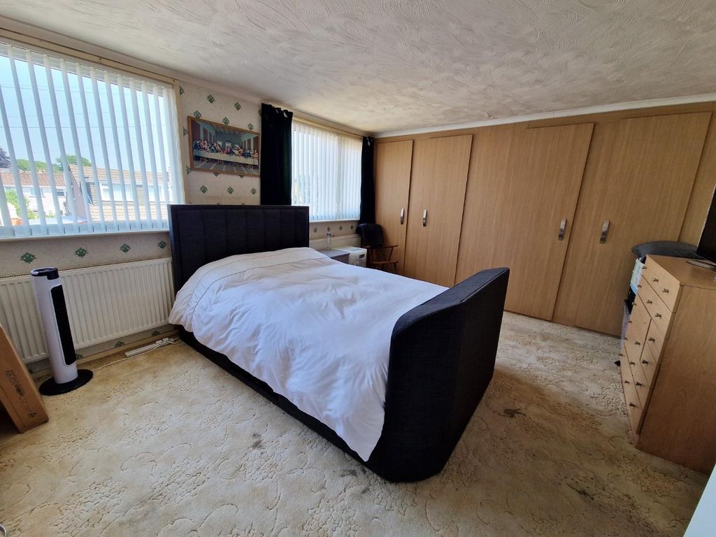 3 bed semi-detached bungalow for sale in Caer Berllan, Pencoed, Bridgend CF35, £215,000