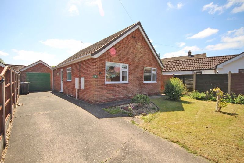 2 bed detached bungalow for sale in Skinners Lane, Waltham, Grimsby DN37, £220,000