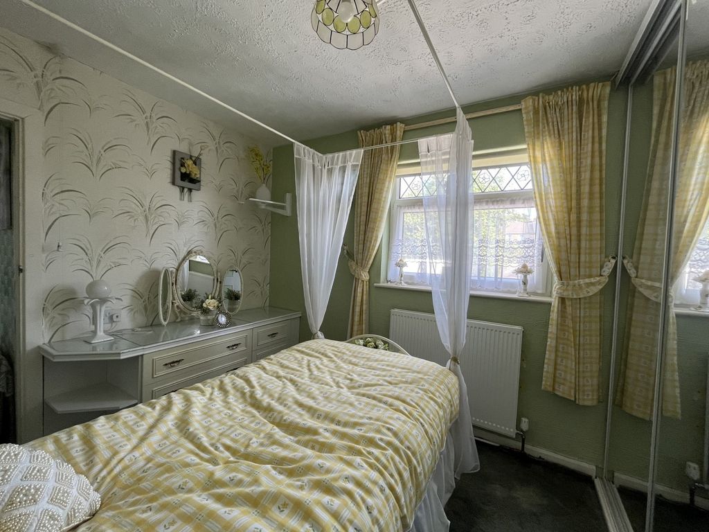 3 bed end terrace house for sale in Cwmgarw Road, Upper Brynamman, Ammanford, Carmarthenshire. SA18, £149,950