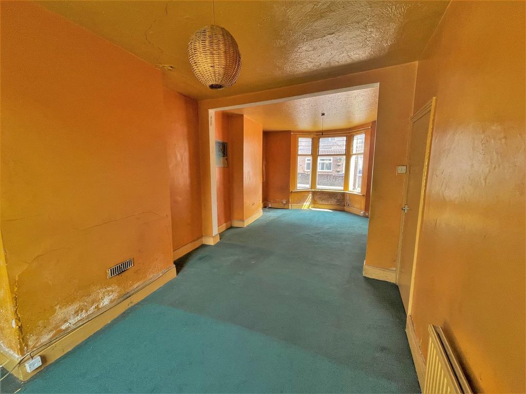 2 bed semi-detached house for sale in Brentry Avenue, Bristol BS5, £206,500
