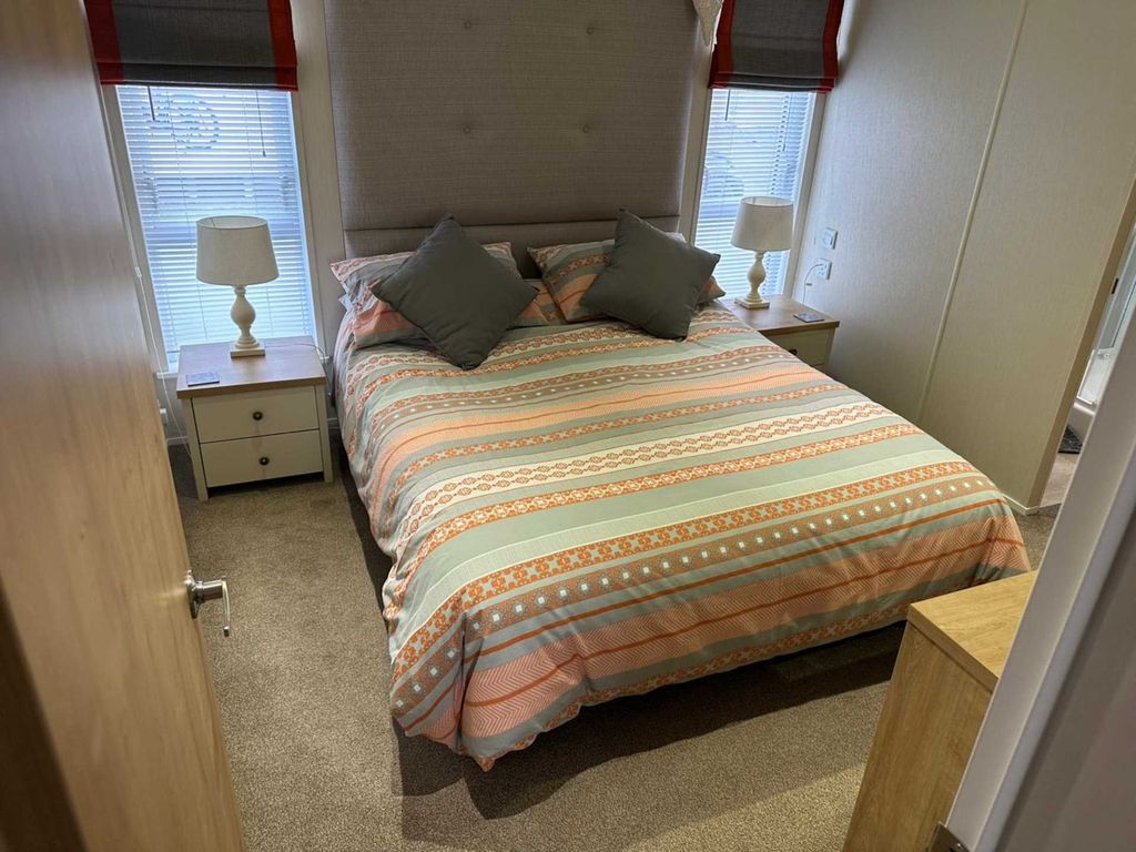 2 bed lodge for sale in Llanddulas, Abergele LL22, £139,000