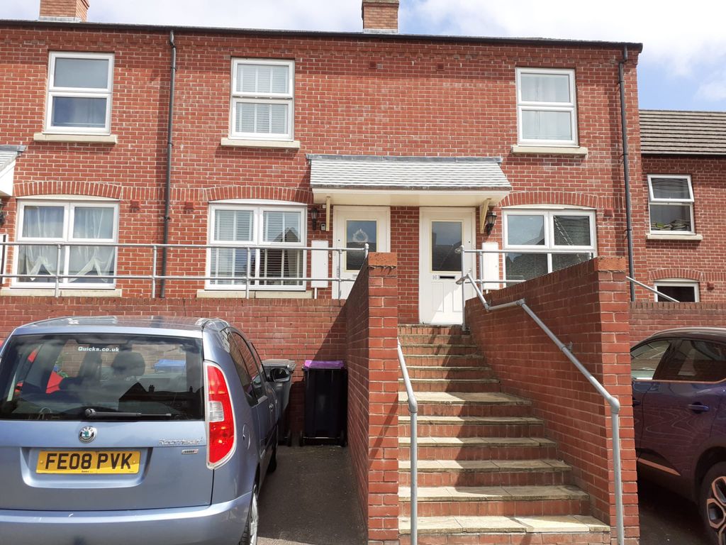 2 bed terraced house for sale in Marshalls Rise, Gainsborough DN21, £20,000