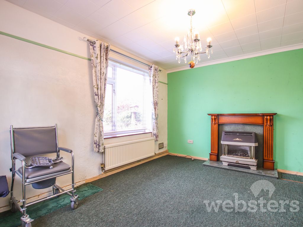2 bed flat for sale in Watkin Road, Norwich NR4, £145,000